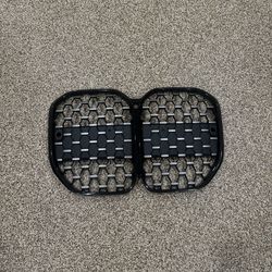BMW  OEM grill ** Read description**