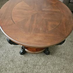 The Nestor Round End Table