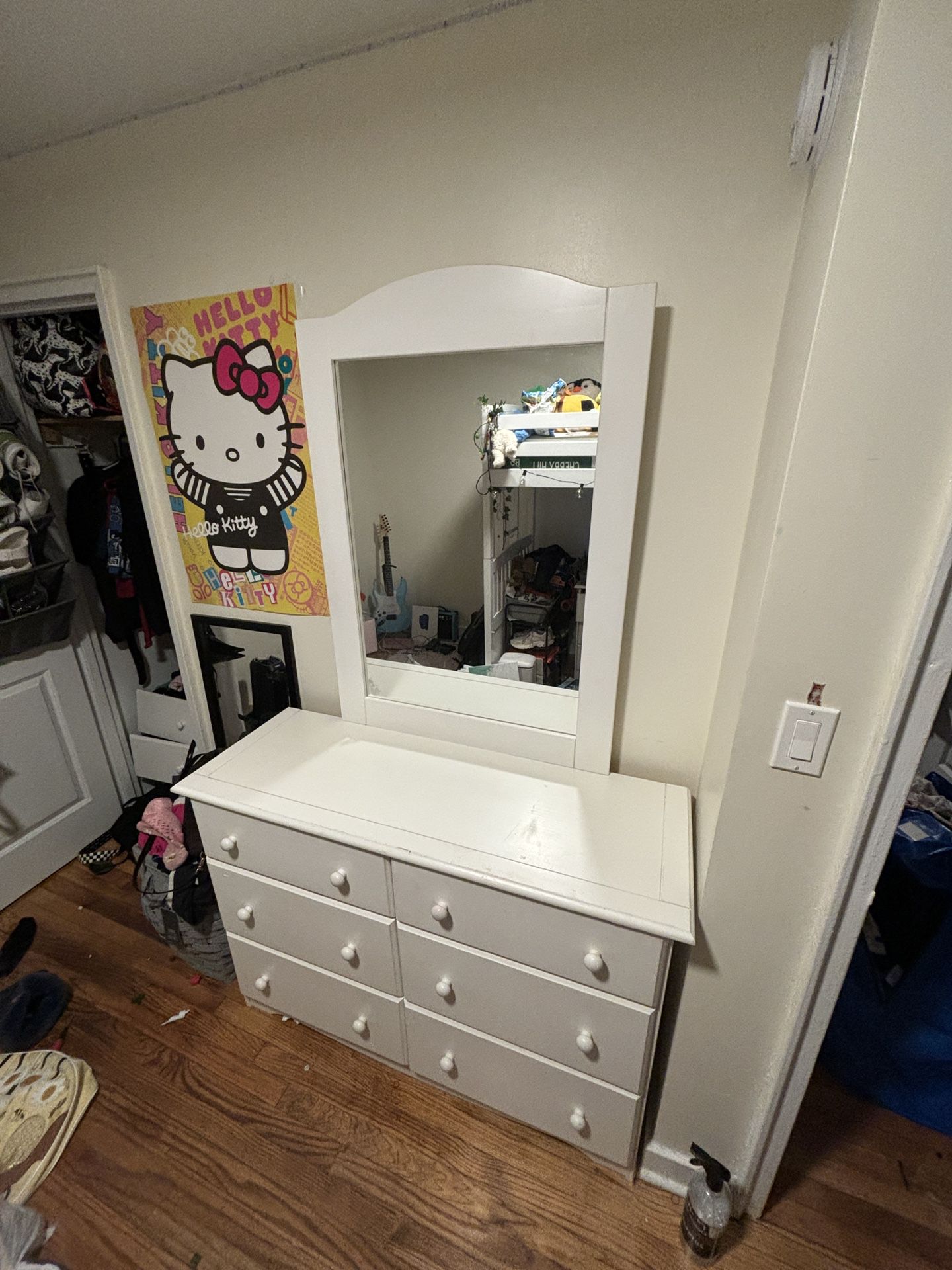 White Vanity Dresser