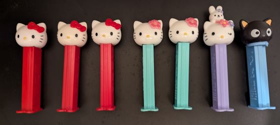 Pez Candy Dispensers Hello Kitty

