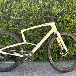 Specialized Sirrus X 5.0 Carbon Bicycle Bike 