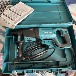 Hammer drill Makita