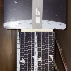 MacBook Air (13”) “Spaceship” Case 