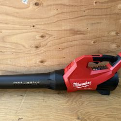 Milwaukee M18 FUEL 120 MPH 500 CFM 18V Lithium-Ion Brushless Cordless Handheld Blower (Tool-Only)