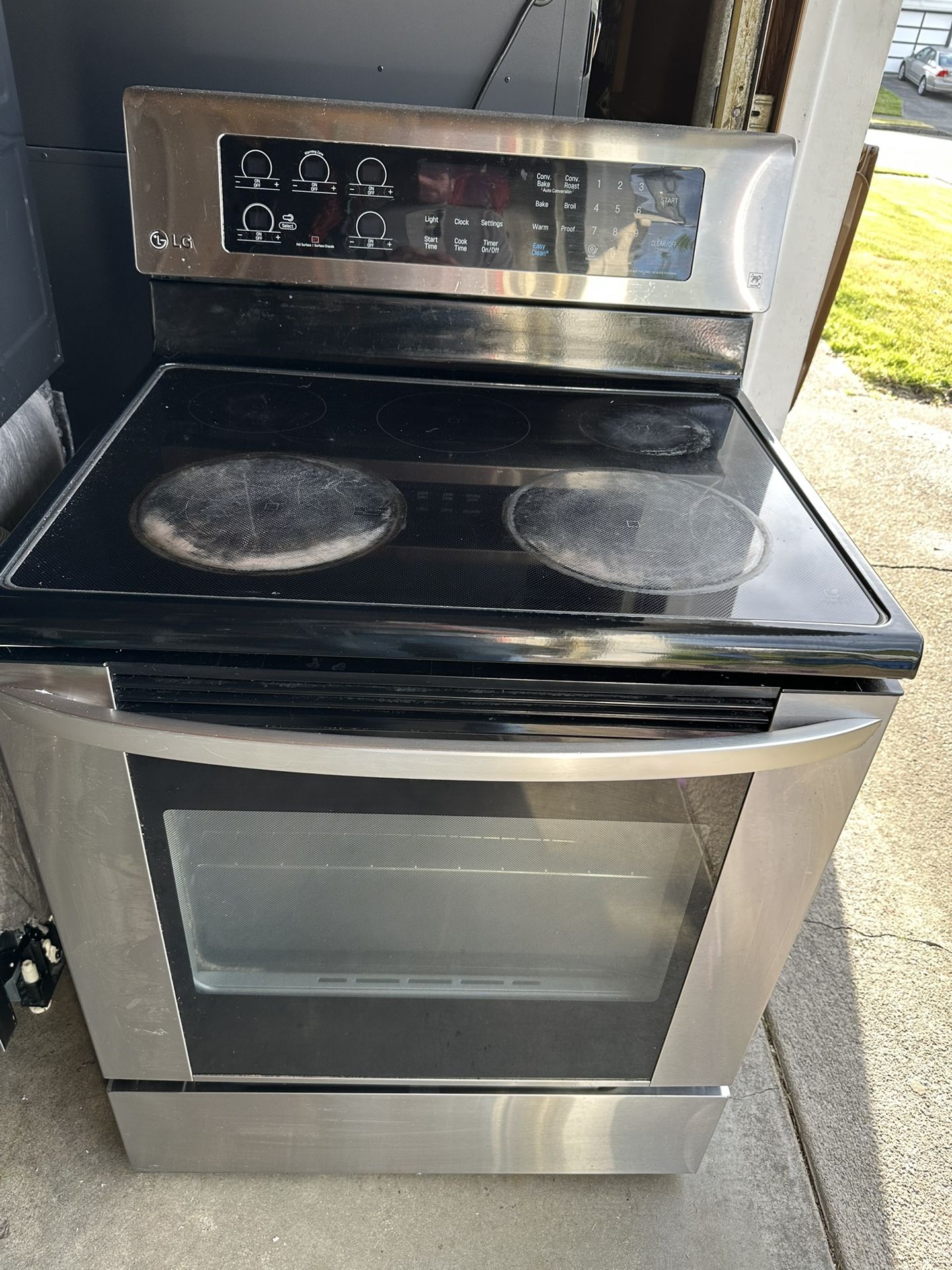 Stove And Microwave LG