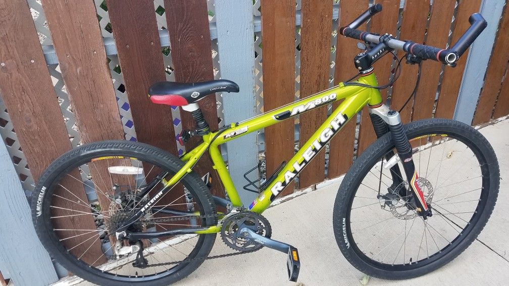 Rowling 800m Judy Bicycle