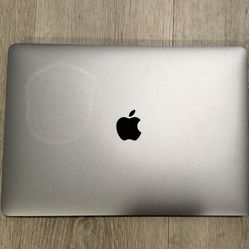 MacBook Pro 13 Inch (2020) 