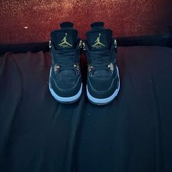 Jordan 4s 