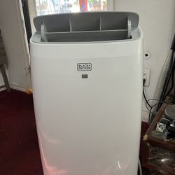 BLACK+DECKER 14,000 BTU Portable Air Conditioner (No Remote Control)