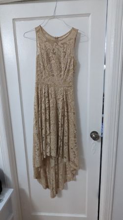 Champagne High Low llusion
Sweetheart Neckline Lace Dress