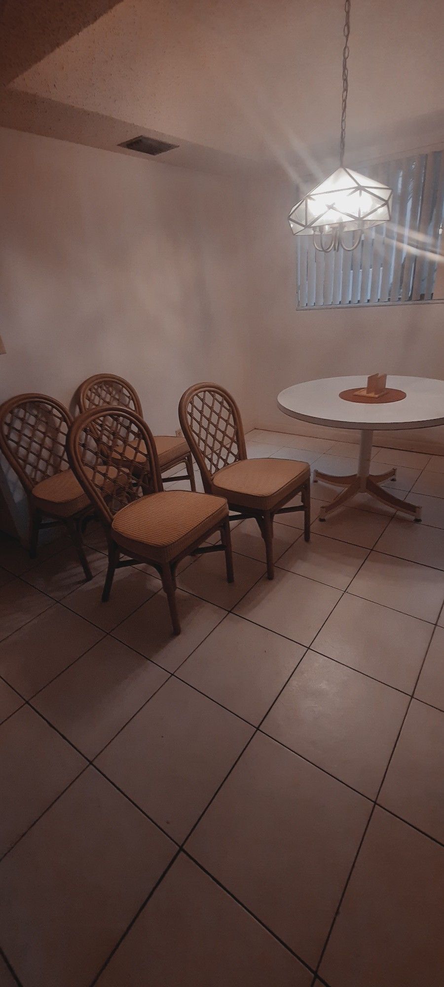 DINING Table & 4 chairs