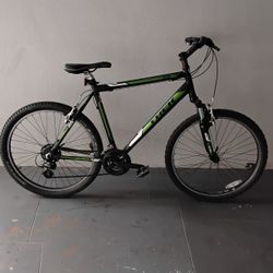 BICYCLE TREK 21 SPEED BRAND NEW 