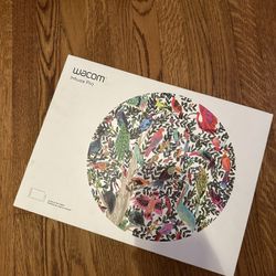 Wacom Intuos Pro Drawing Tablet (Medium)