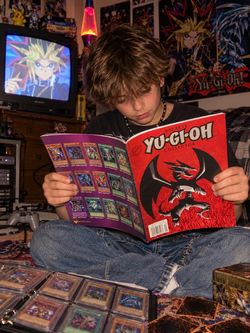 Vintage 2003 Beckett Yu-Gi-Oh! Collector Magazine Red-Eyes Black Dragon Y2K Trading Card Price Guide Nostalgia