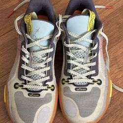 Way Of Wade City Men’s Size 10
