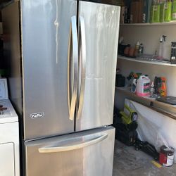 Refrigerator LG