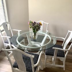 Chic White Rattan Dining/Kitchen Table Set - 4 Chairs + Glass Top