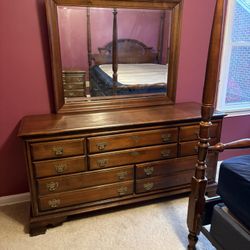 Queen Size bed Frame And Dresser With Mirror 