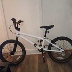 Giant Veer 20 Bmx Bike