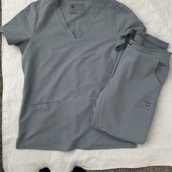 Women's Figs Scrub set