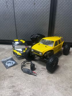 1/10 RC COMP Crawler Vanquish H10 Axles WITH Extra Motor & ESC