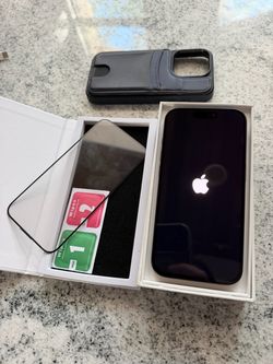 iPhone 15 Pro - 128gb - black - UNLOCKED