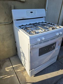 Frigidaire Gas stove