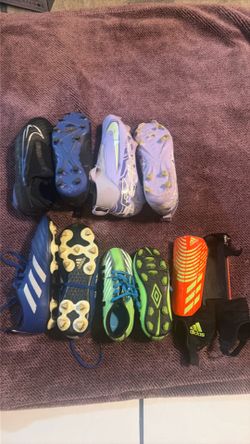 Soccer cleats