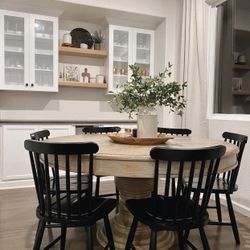 RH Dining Table