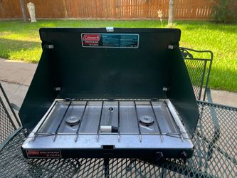 Coleman Propane Stove