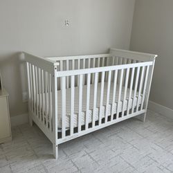 Crib With Mattress 