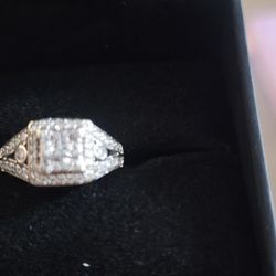 1.5 Carat Diamond Ring Sz 7