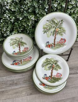 Gibson Elite China Palm Court Christmas Holiday Palm Tree 12-pc Dinnerware Set Vintage