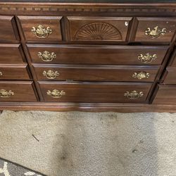 Heavy Duty Dressers Set