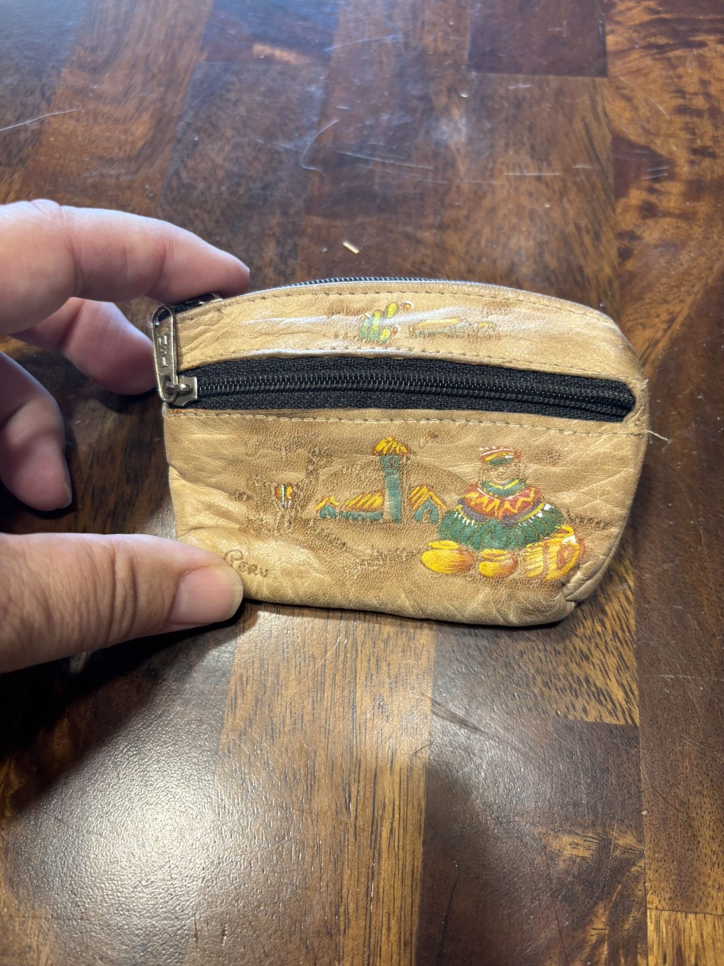 Peru coin holder