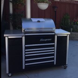 Snap On BBQ Grille With Bluetooth  Brand New