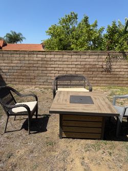Outdoor Propane Fire Pit Table