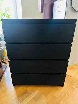 Black 4-Drawer Dresser Chest