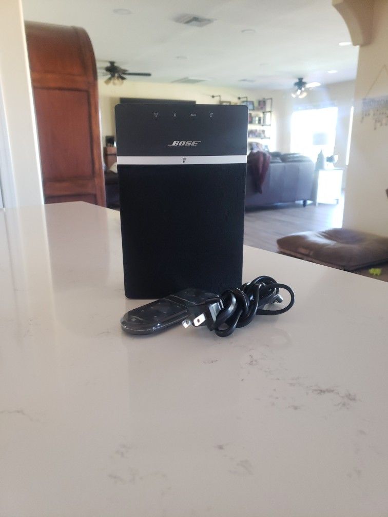 Bose Soundtouch 10 Wireless Music System Model: 416776