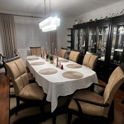 Dining Room Chairs 