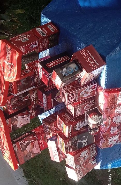 Angels baseball memorabilia. wfdjnjc.com