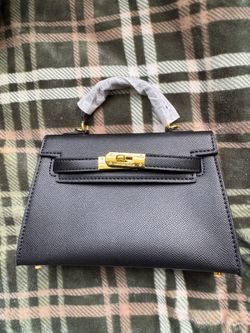 Black purse