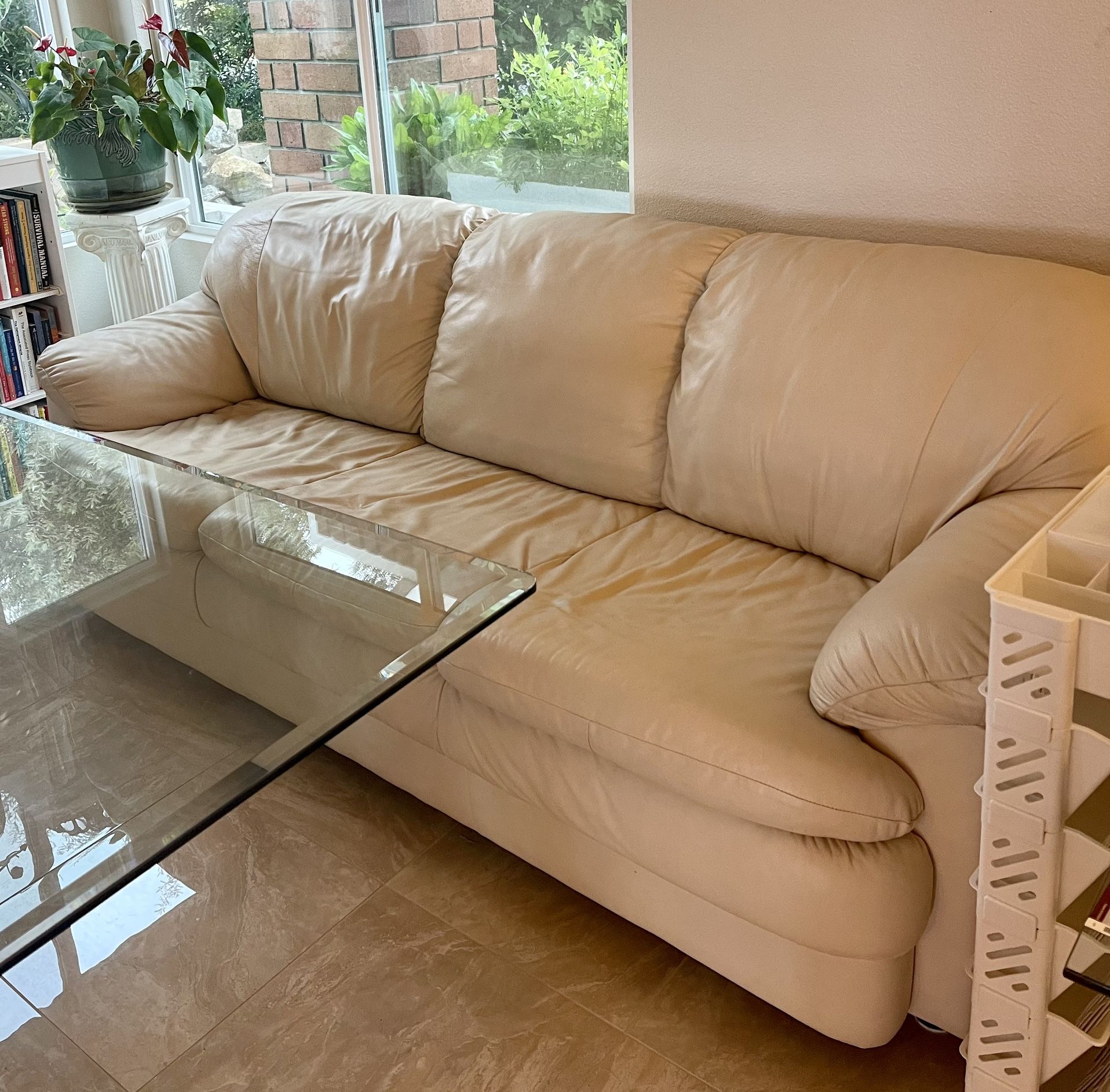 Cream White Geniun Leather Couch and Loveseat