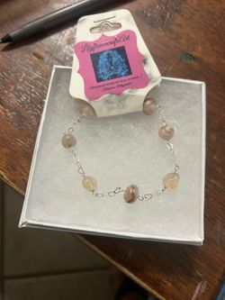 Flower agate bracelet