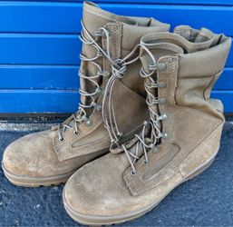 Military surplus Belleville coyote steel toe boots, men’s 8.5