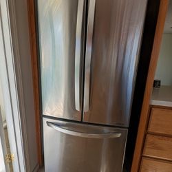 LG Refrigerator 