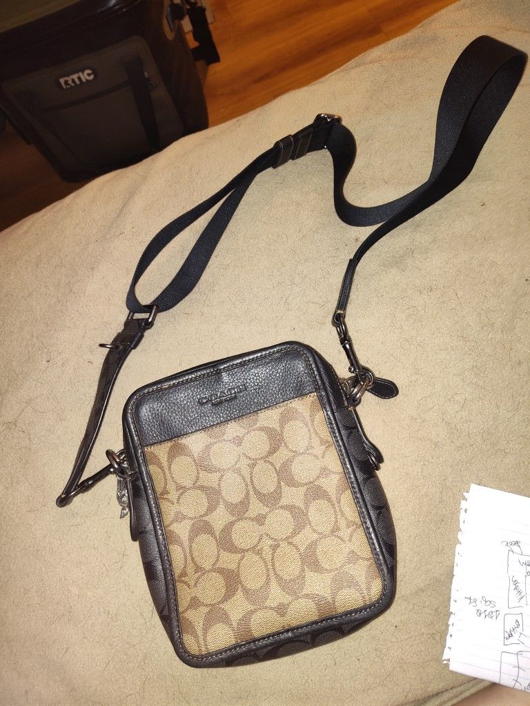 Coach Sullivan Blocked Signature Canvas Crossbody Bag
