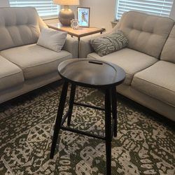 Pier One 
Black Wood Stool 
Antique Finish