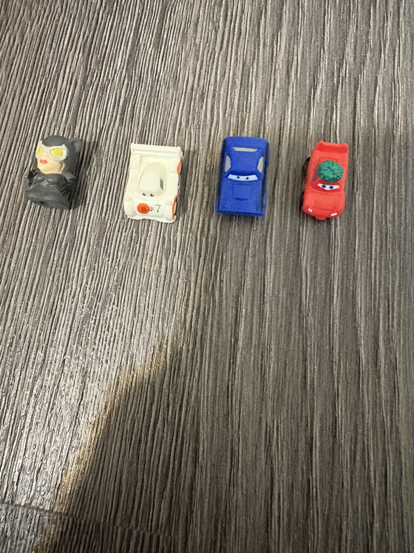 Cars 2 Mini Figures