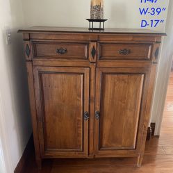 Solid Wood Caninet